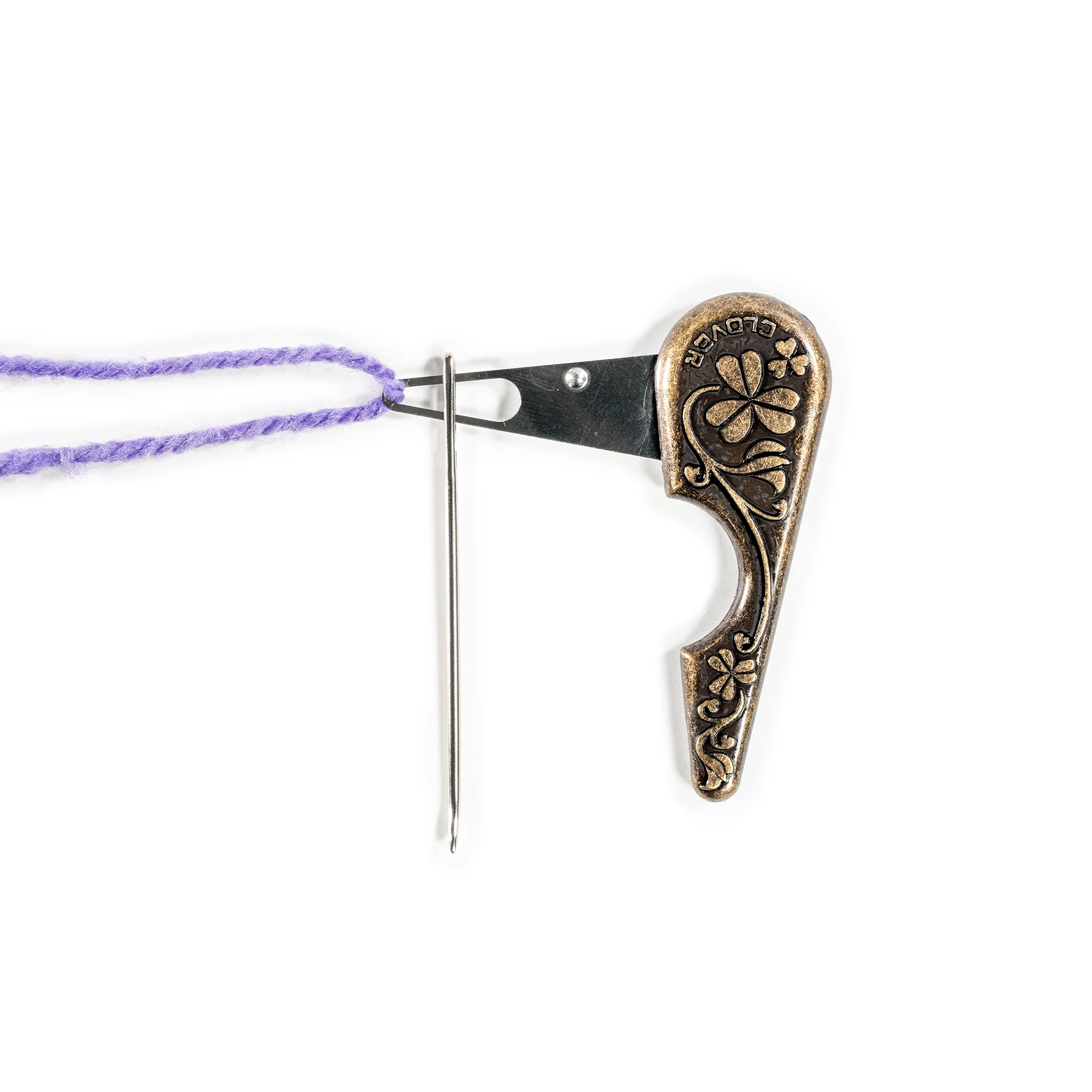 Antique Yarn Threader - Image 4