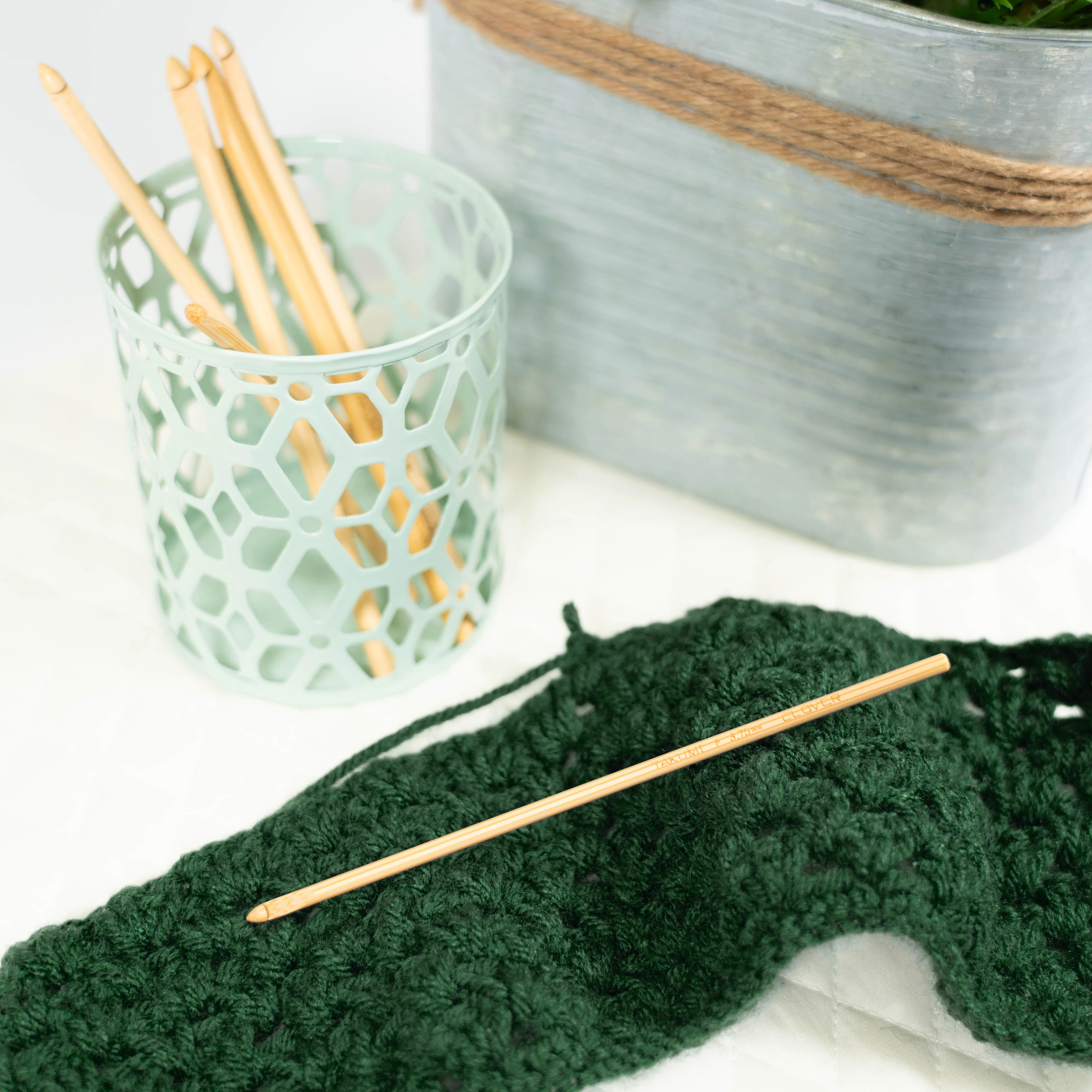Bamboo Crochet Hook “Takumi®” F (3.75mm) - Image 4
