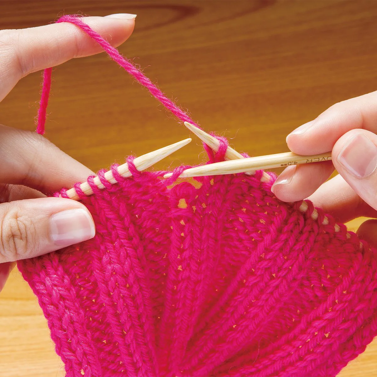 Bamboo Knitting Repair Hooks - Image 3