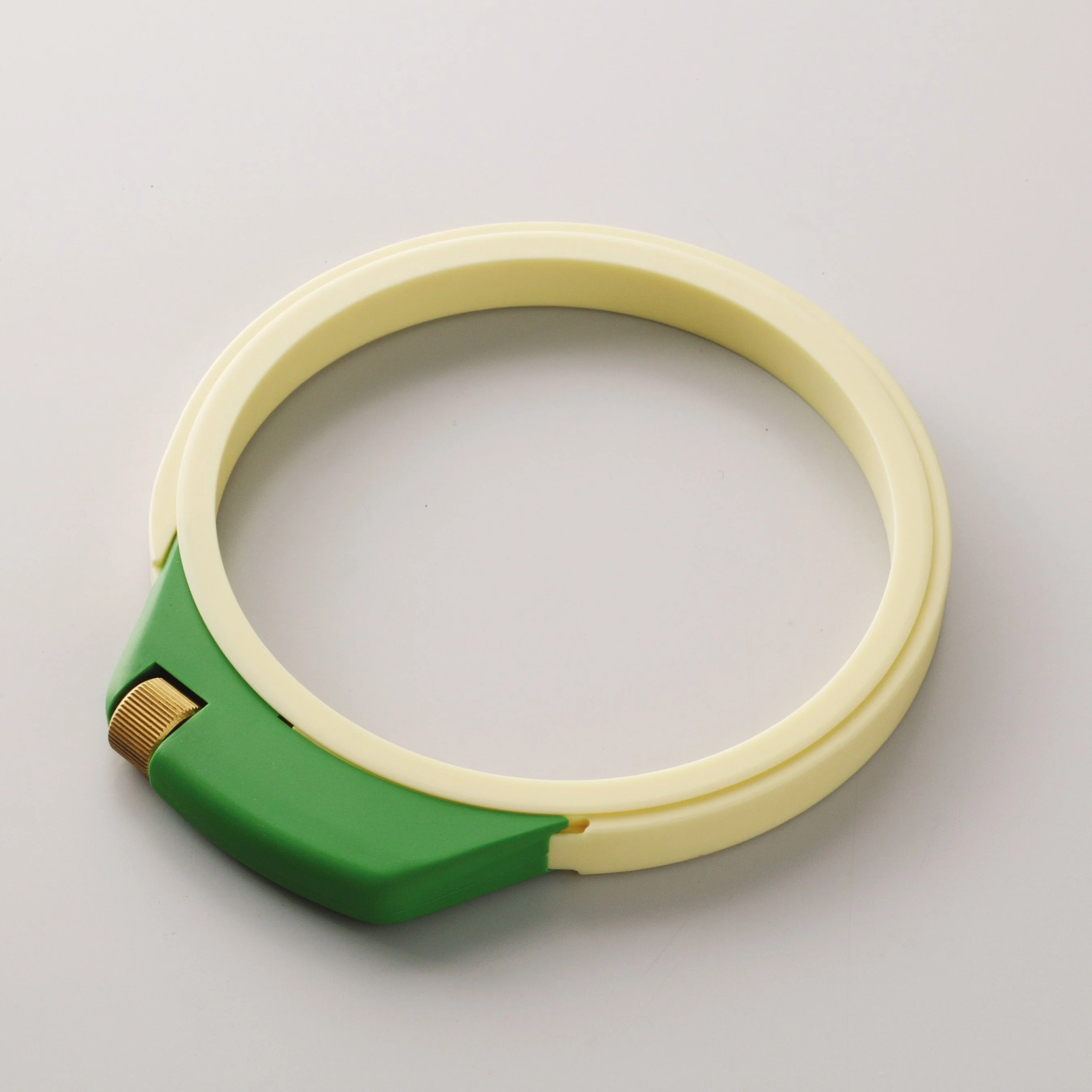Embroidery Hoop (S) 4-3/4" - Image 3