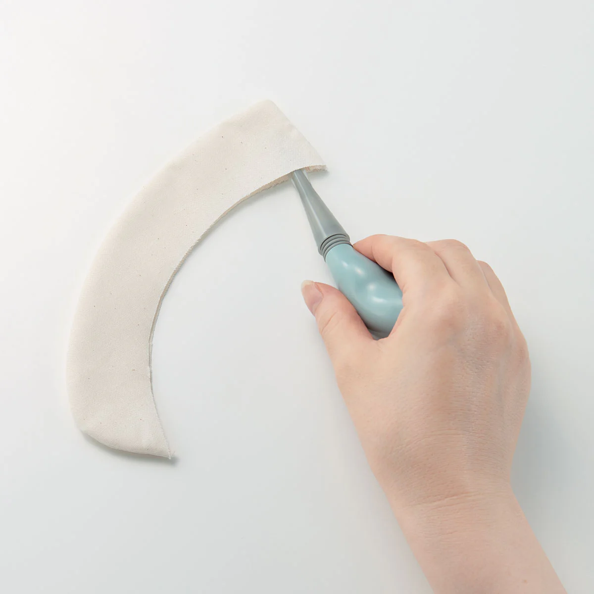 Grip Fit Tapered Tailor's Awl - Image 7