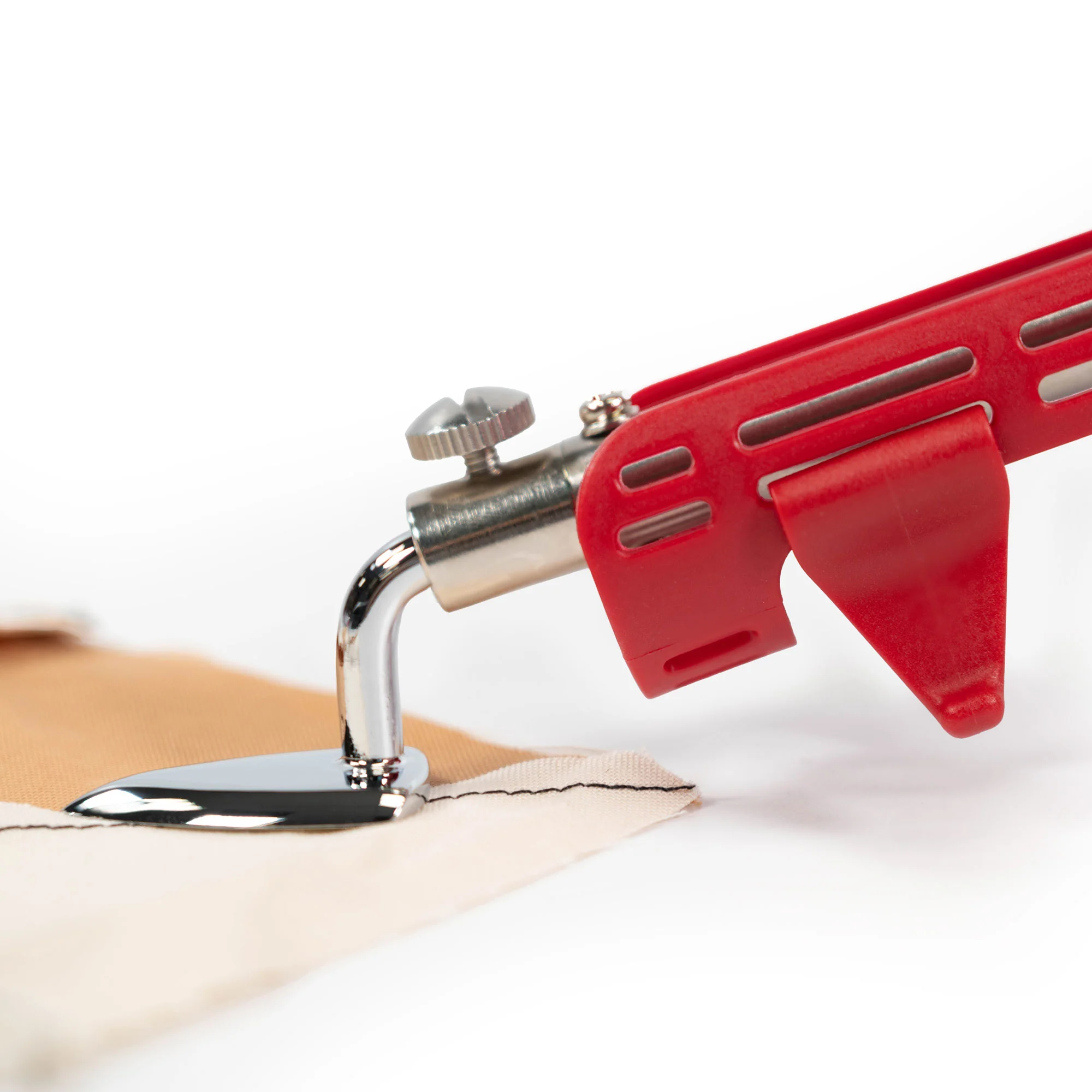 Mini Iron II: The Adapter - Image 6
