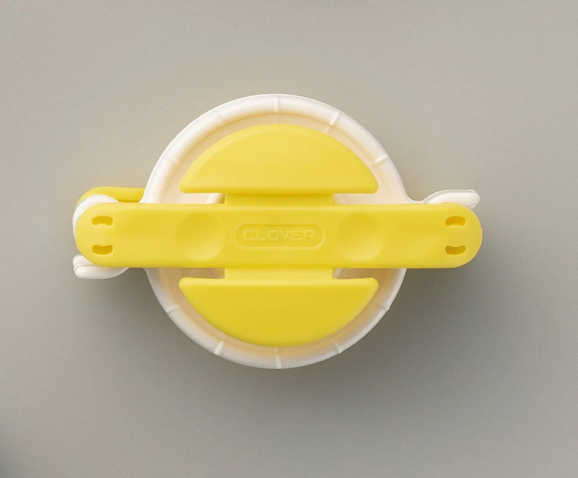Pom-Pom Maker Set - Image 7