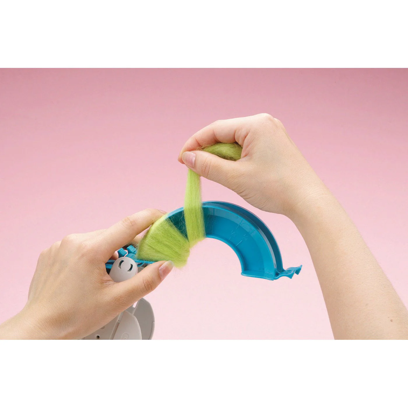 Pom-Pom Maker (Extra Large) - Image 4