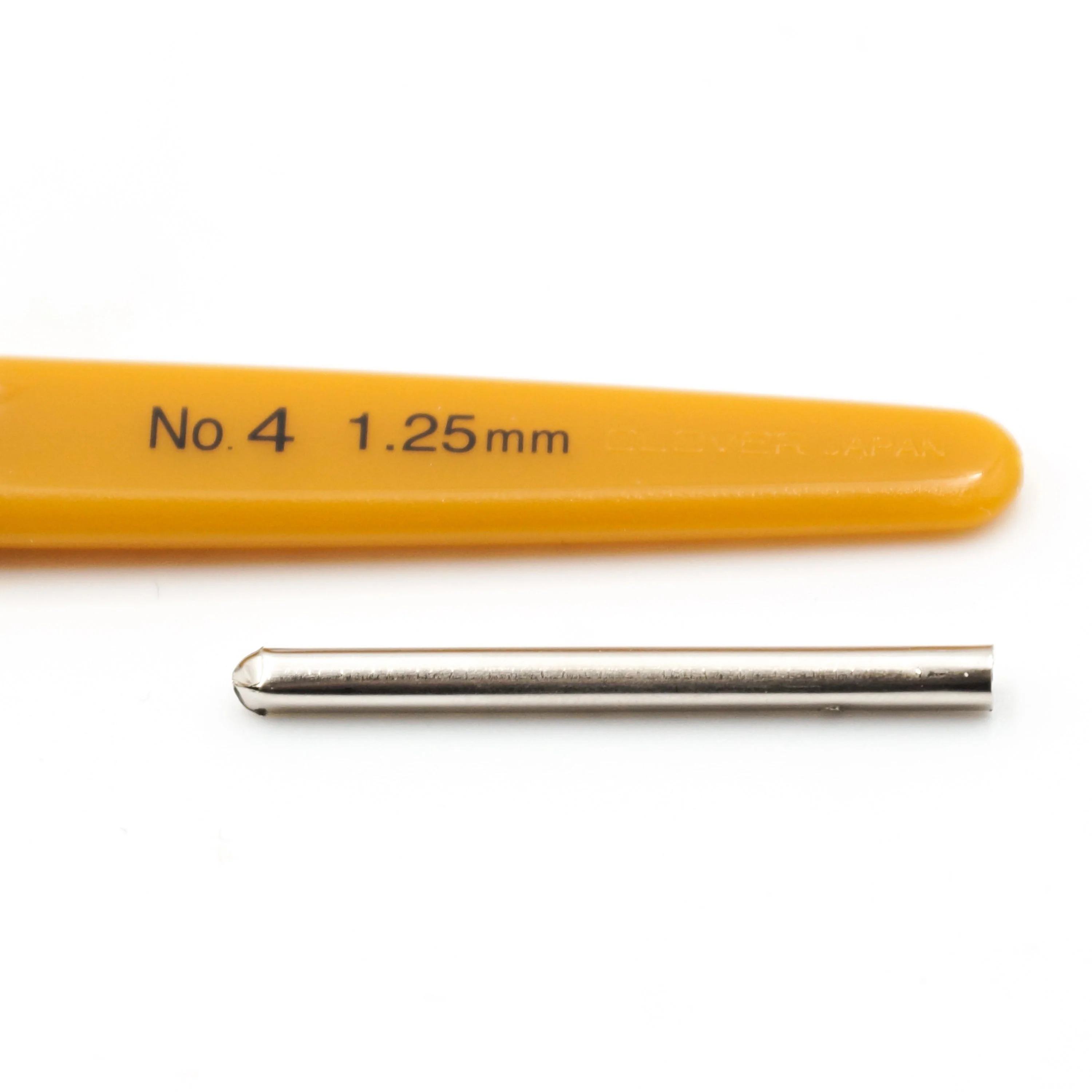 Soft Touch Steel Crochet Hook 4 (1.25 mm) - Image 4