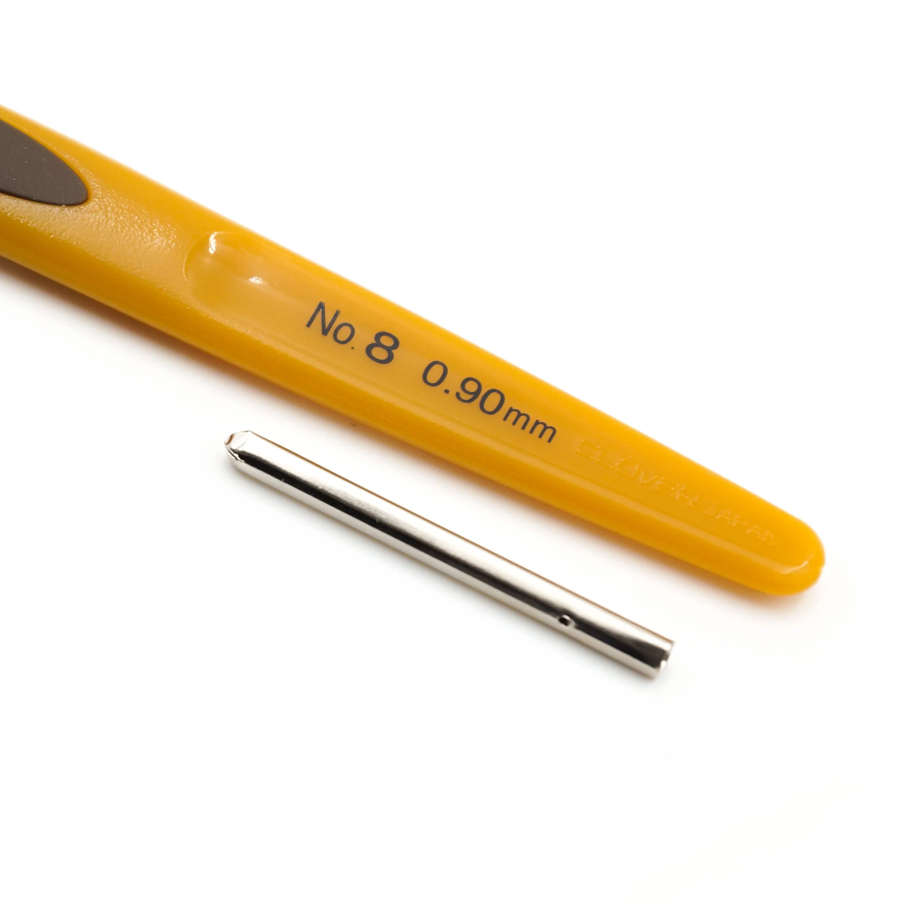 Soft Touch Steel Crochet Hook 8 (0.90 mm) - Image 4